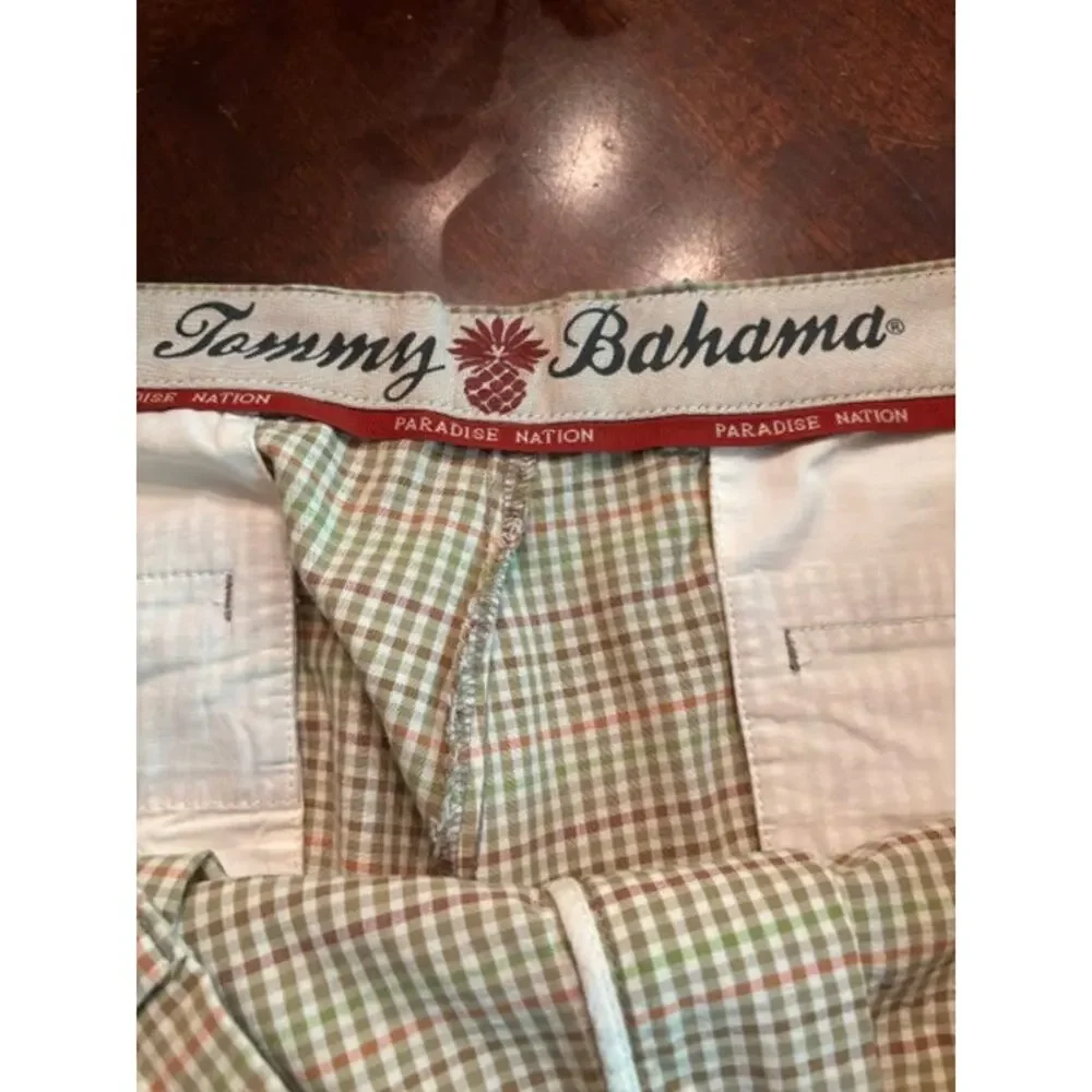 Tommy Bahama Shorts Plaid Golf Size 42 100% Cotton Preppy Flat Front